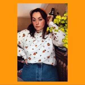 🌻 Vintage White Autumn Sunflower Print Turtleneck 🌻